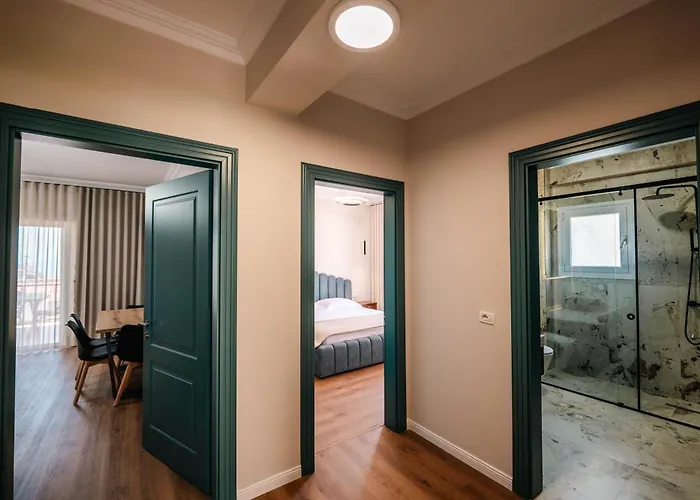 Kristianna Apartments