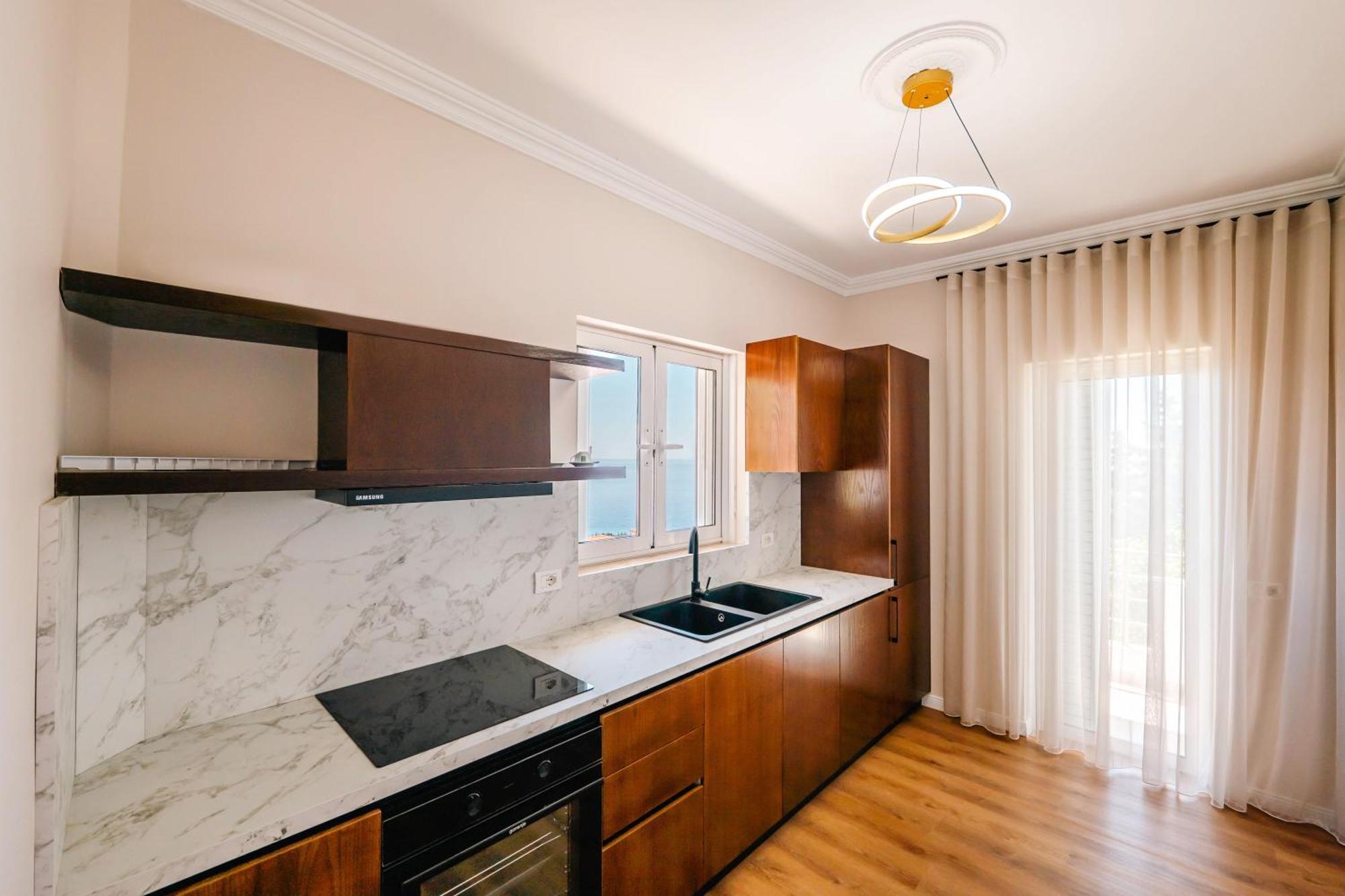 Kristianna Appartement *